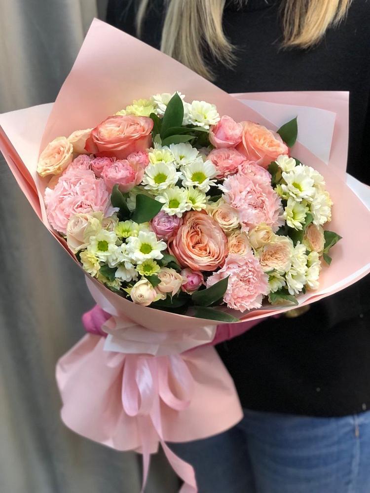 Букет цветов из: Гвоздики, Розы и Хризантемы в Троицком Сахалинской области