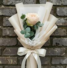 Букет цветов из:  Розы в Троицком Сахалинской области