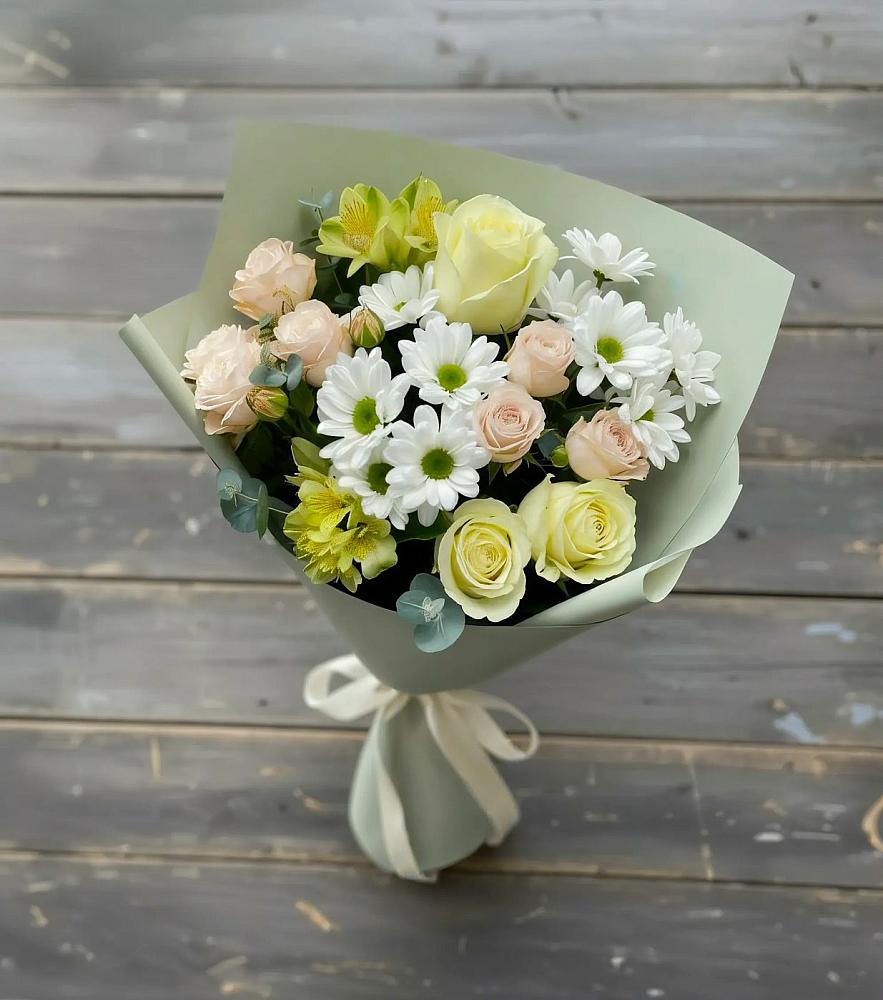 Букет цветов из: Альстромерии, Розы и Хризантемы в Троицком Сахалинской области