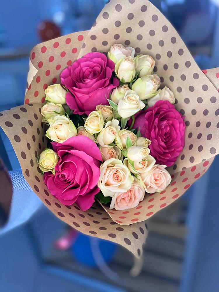 Букет цветов из: Розы в Троицком Сахалинской области