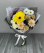 Букет цветов из:  Розы, Герберы и Хризантемы в Троицком Сахалинской области