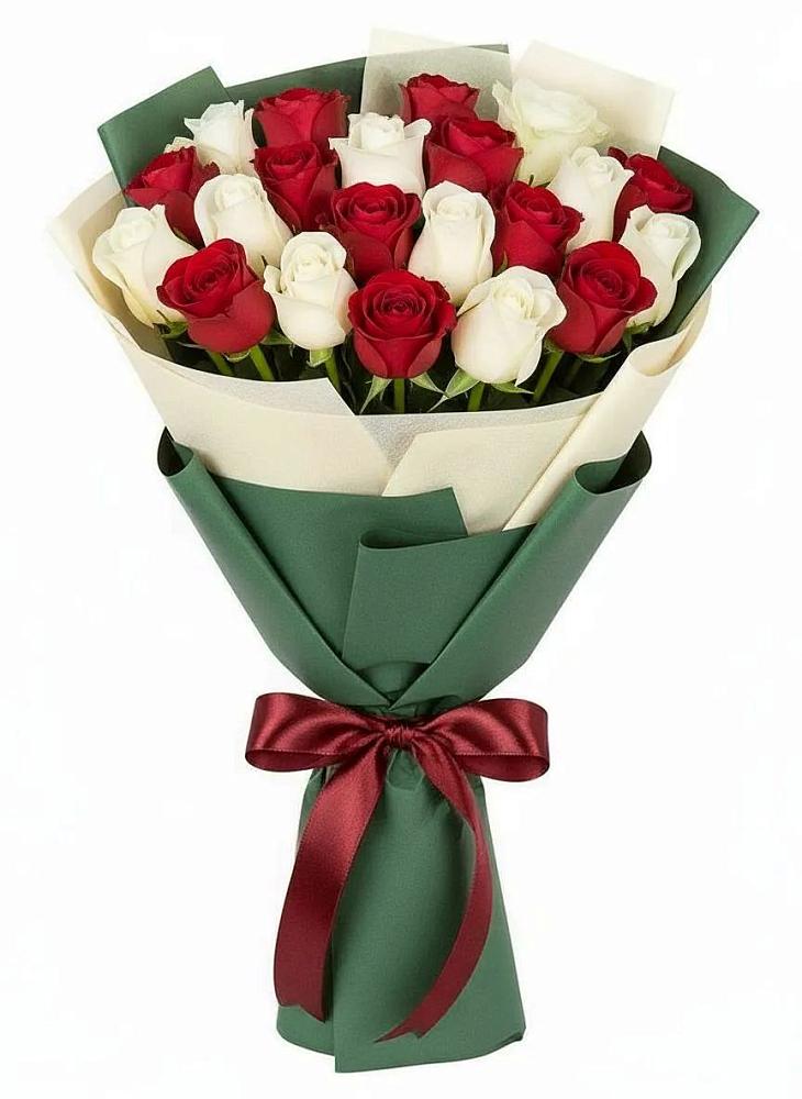 Букет Микс из красных и белых роз в Троицком Сахалинской области