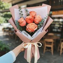 Букет цветов из:  Розы в Троицком Сахалинской области