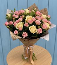 Букет цветов из:  Розы в Троицком Сахалинской области