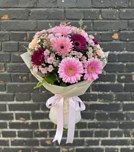 Букет цветов из:  Герберы и Хризантемы в Троицком Сахалинской области