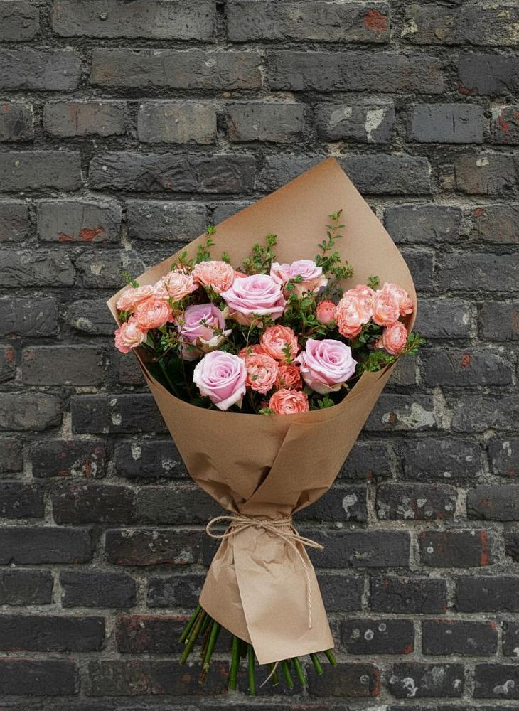 Букет цветов из: Розы в Троицком Сахалинской области