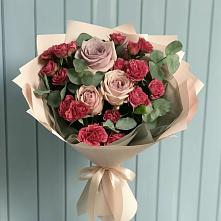 Букет цветов из:  Гвоздики и Розы #REPLACE_PRED# Троицком Сахалинской области