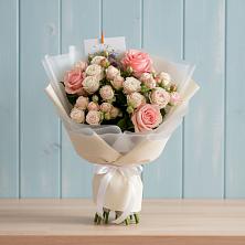 Букет цветов из:  Розы в Троицком Сахалинской области