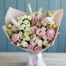Букет цветов из:  Альстромерии и Розы в Троицком Сахалинской области